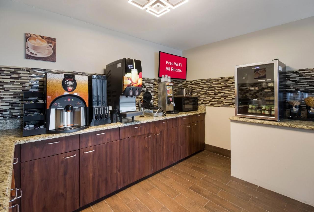 Red Roof Inn & Suites Jackson, Tn Екстер'єр фото